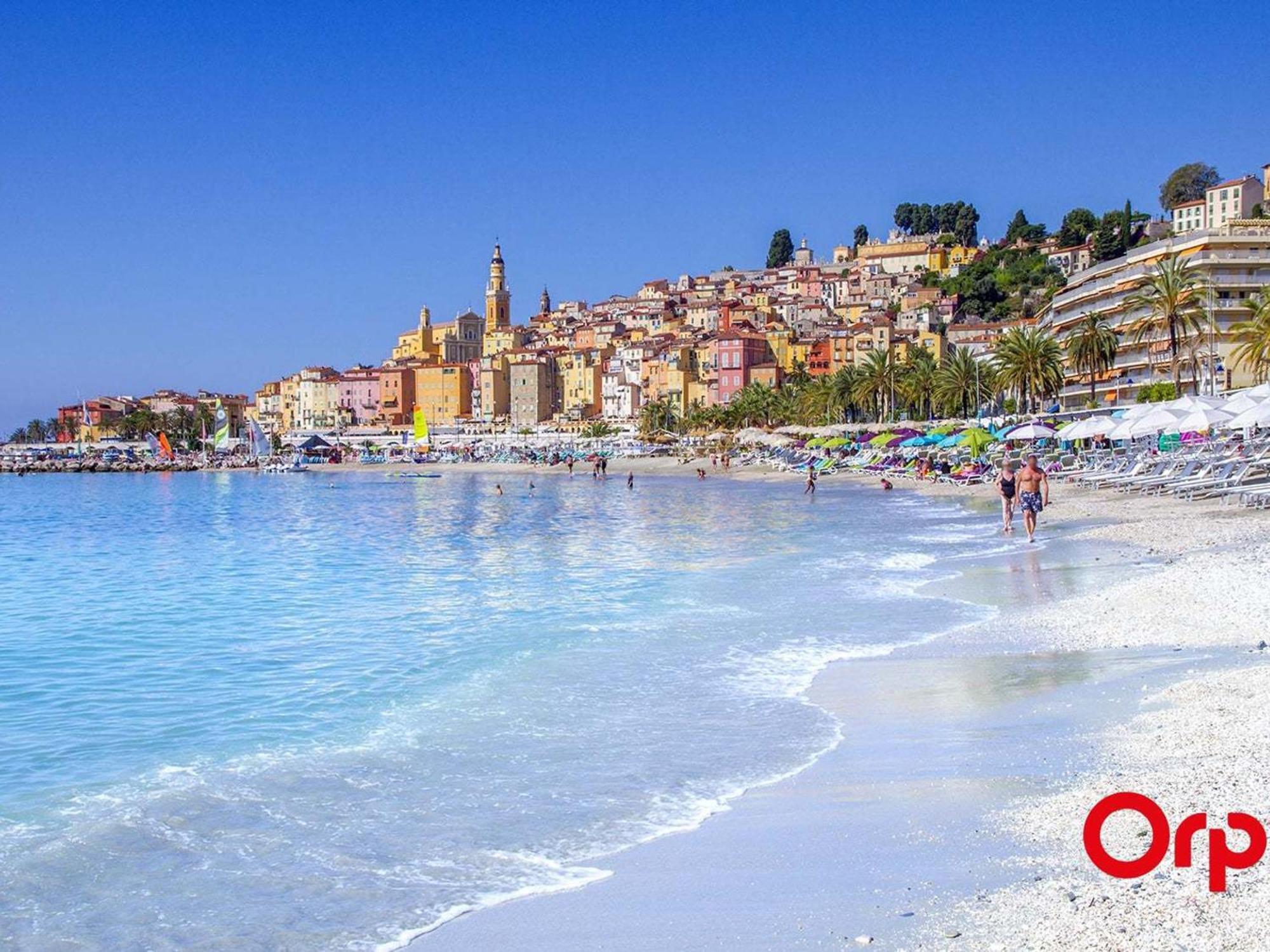 Proche Plages Avec Piscine, Sauna, Parking Et Climatisation - Fr-1-647-23 *